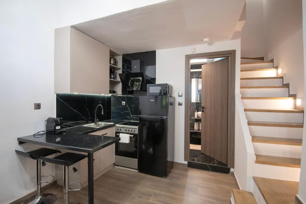 Antigonidon Loft Apartment เทสซาโลนิกิ ภายนอก รูปภาพ