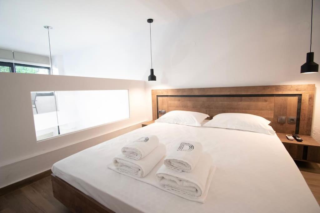 Antigonidon Loft Apartment เทสซาโลนิกิ ภายนอก รูปภาพ