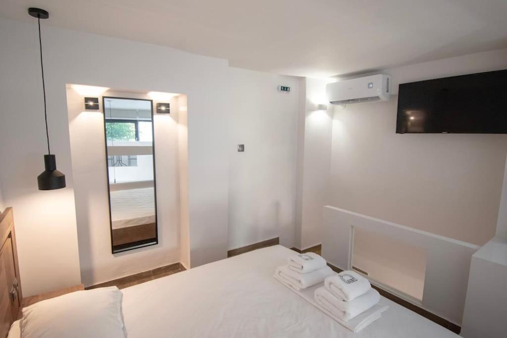 Antigonidon Loft Apartment เทสซาโลนิกิ ภายนอก รูปภาพ