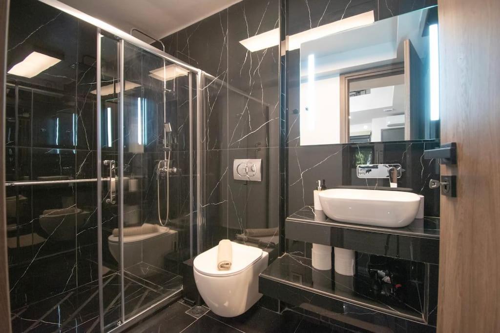 Antigonidon Loft Apartment เทสซาโลนิกิ ภายนอก รูปภาพ